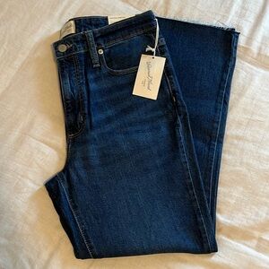 Universal Thread Vintage Stretch Ankle Bootcut, Size 10